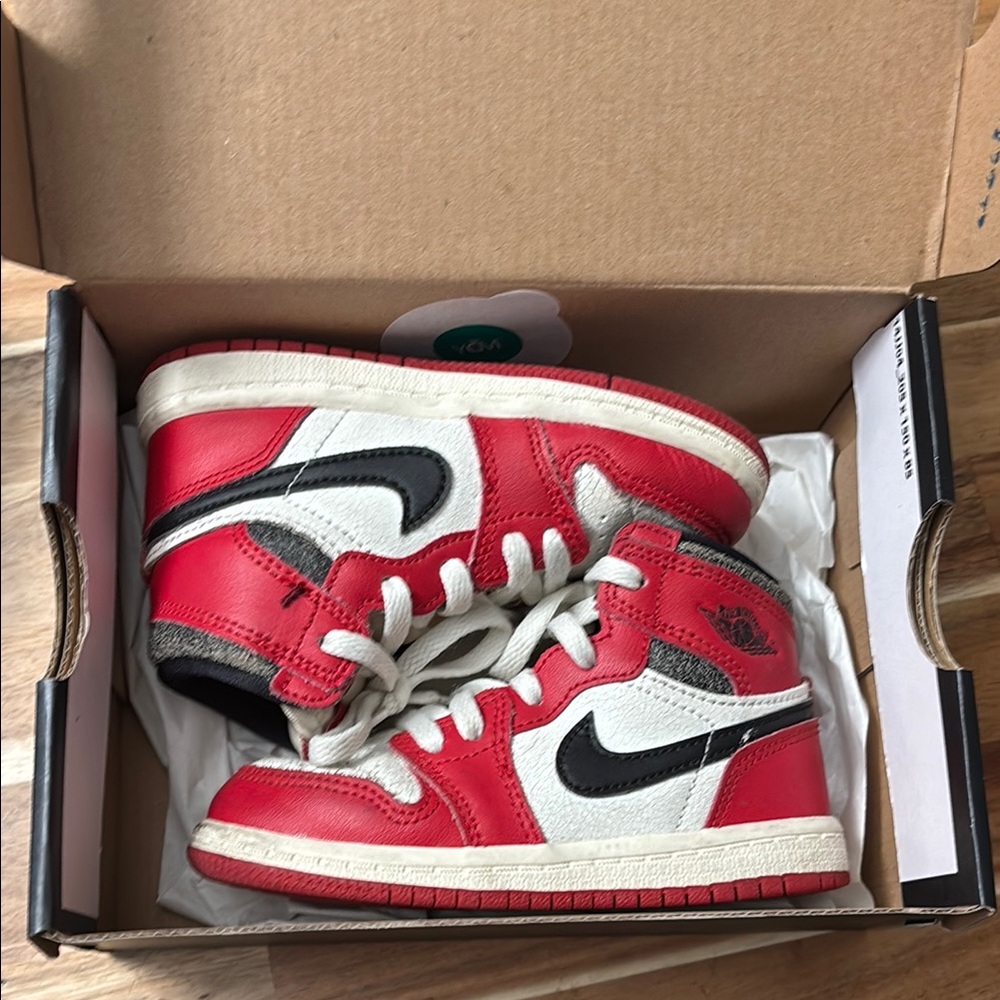 Nike Kids Red and White Sneakers
